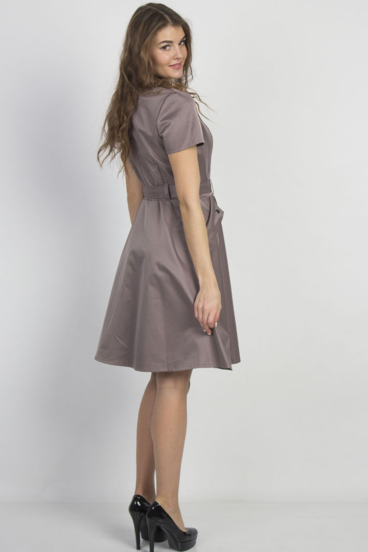 Фото товара 19414, светло-коричневое платье на пуговицах